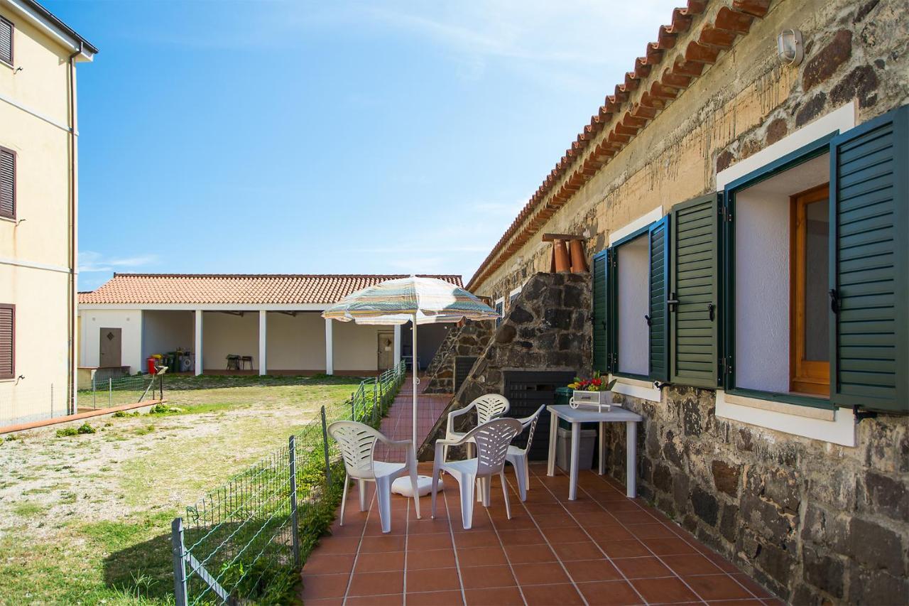 La Corte Del Maria Rosaria Orosei Bagian luar foto